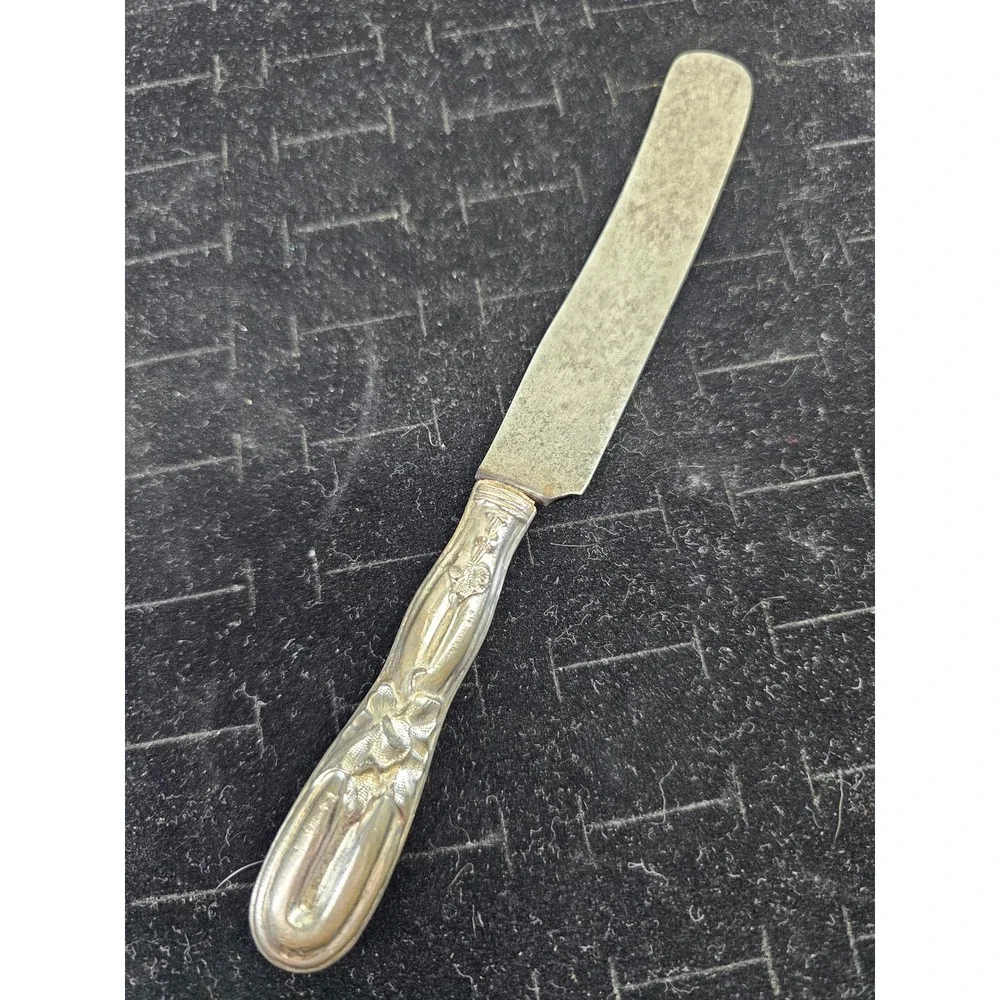 Butter Spreader Sterling Silver Handle‎ Floral Art Nouveau Antique Silver